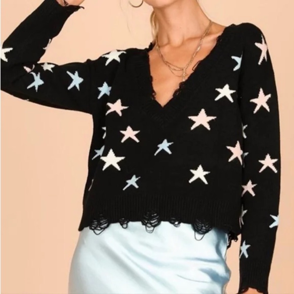 Wild Honey distressed star sweater